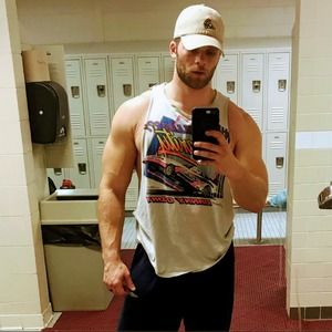 Meet your Posher, Alex